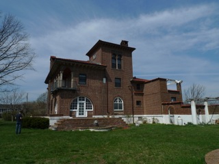 Beach-front elevation